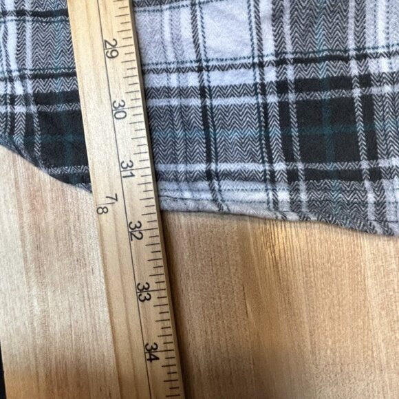 Treasure & Bond Shirt Womens Large Flannel Tunic Top Button Up Boyfriend Grunge - Picture 8 of 8